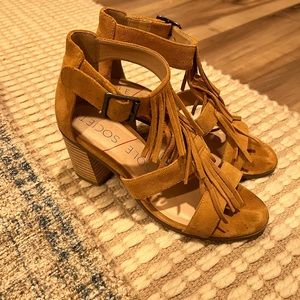 Sole Society Delilah, Honey Gold, Size 8